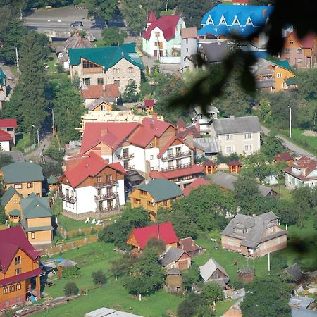 Цвит Папороти Яремча Экстерьер фото